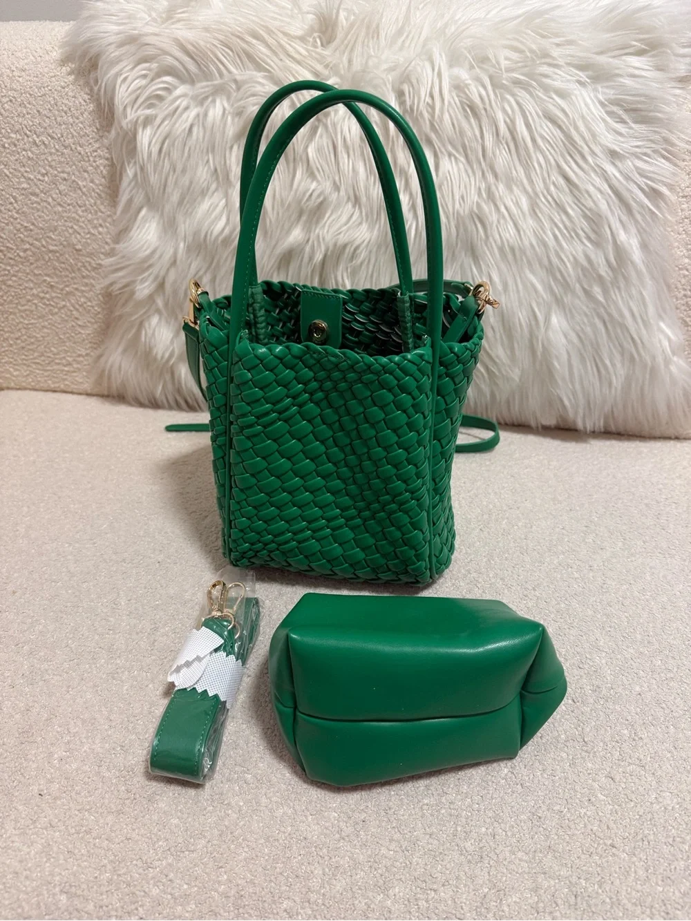 Anthropologie Bright Green Woven Tote with Matching Pouch